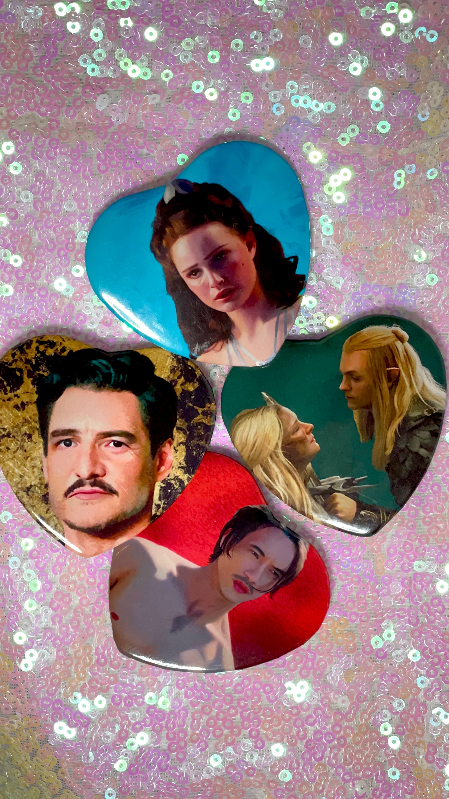 Rings of Power Sauron Galadriel Saurondriel Halbrandiel Heart Buttons 2025