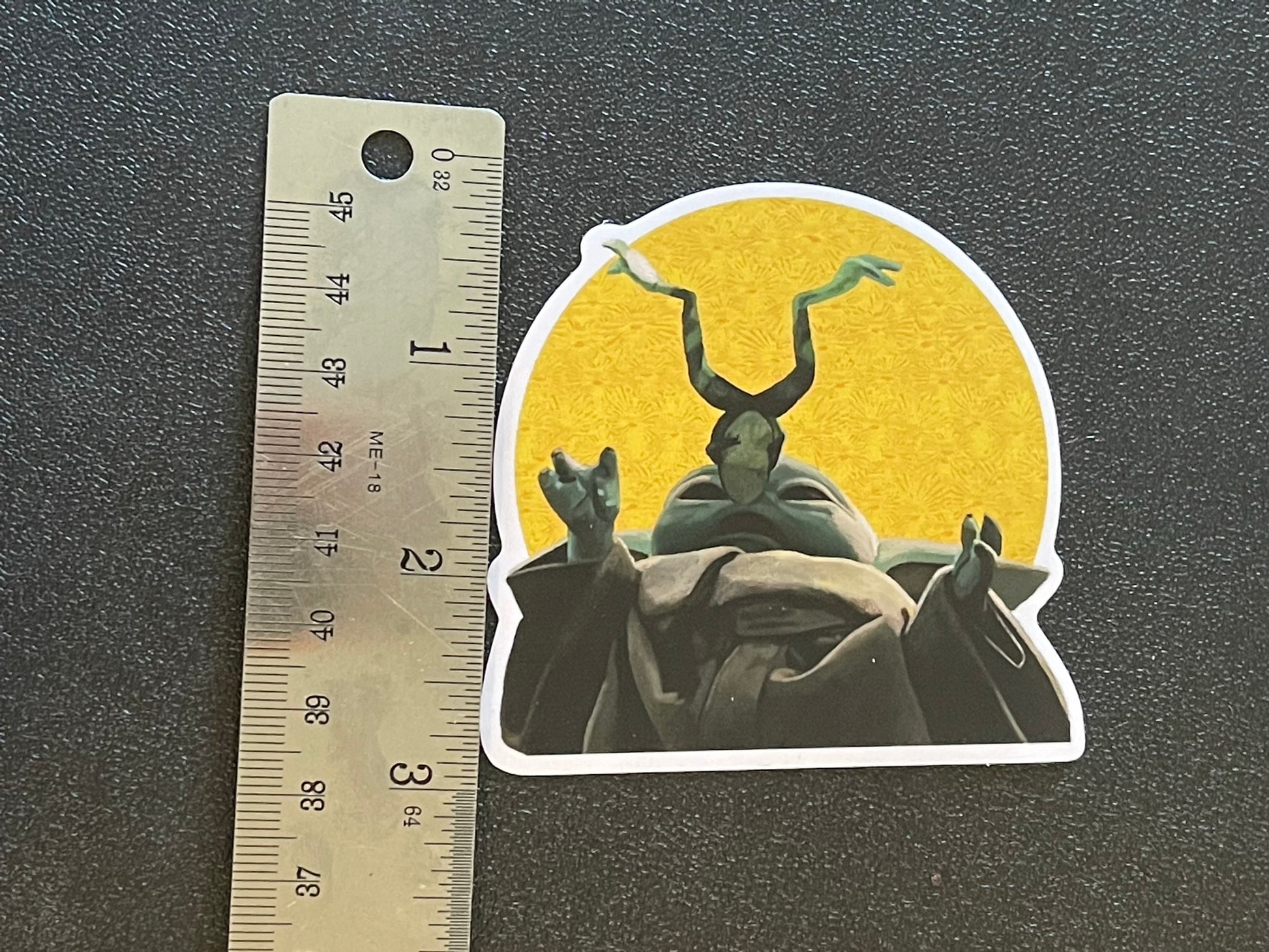 Vinyl sticker of grogu baby yoda The Child eating a frog Stained Glass Portrait yellow halo